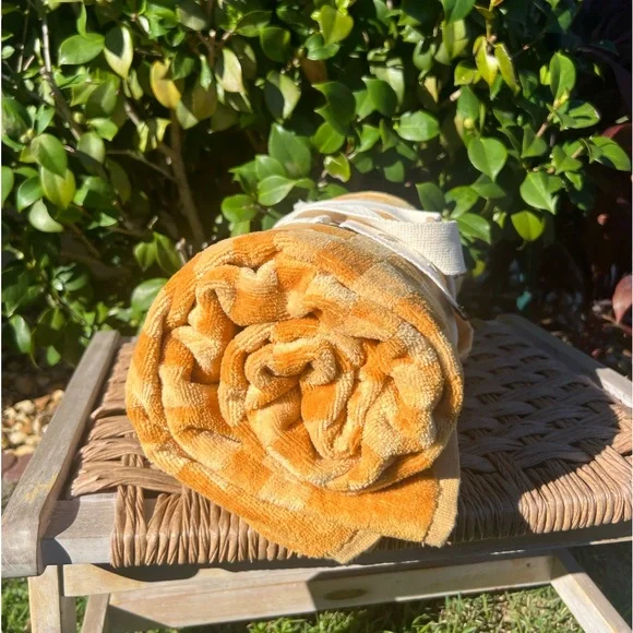 💛🧡business & pleasure co. Beach Blanket-Towel - umbrella 🐚Brand New 🐚 - Picture 3 of 8